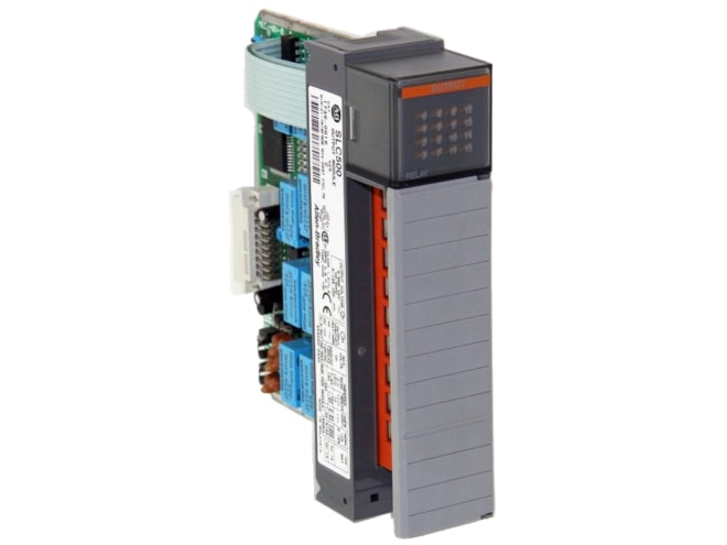Allen-Bradley 1746-OW16 Relay Output Module C w FLKM 50-PA-SLC500 OUT 2A