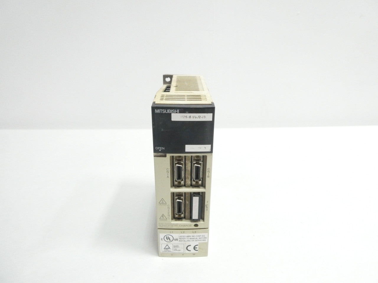 Mitsubishi MDS-B-SVJ2-03 Servo Drive MDSBSVJ203