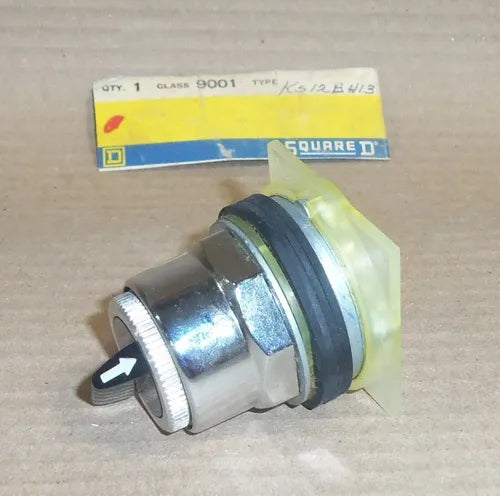 SQUARE D 9001KS12BH13 CLASS 9001 SELECTOR SWITCH KS12BH13 AK