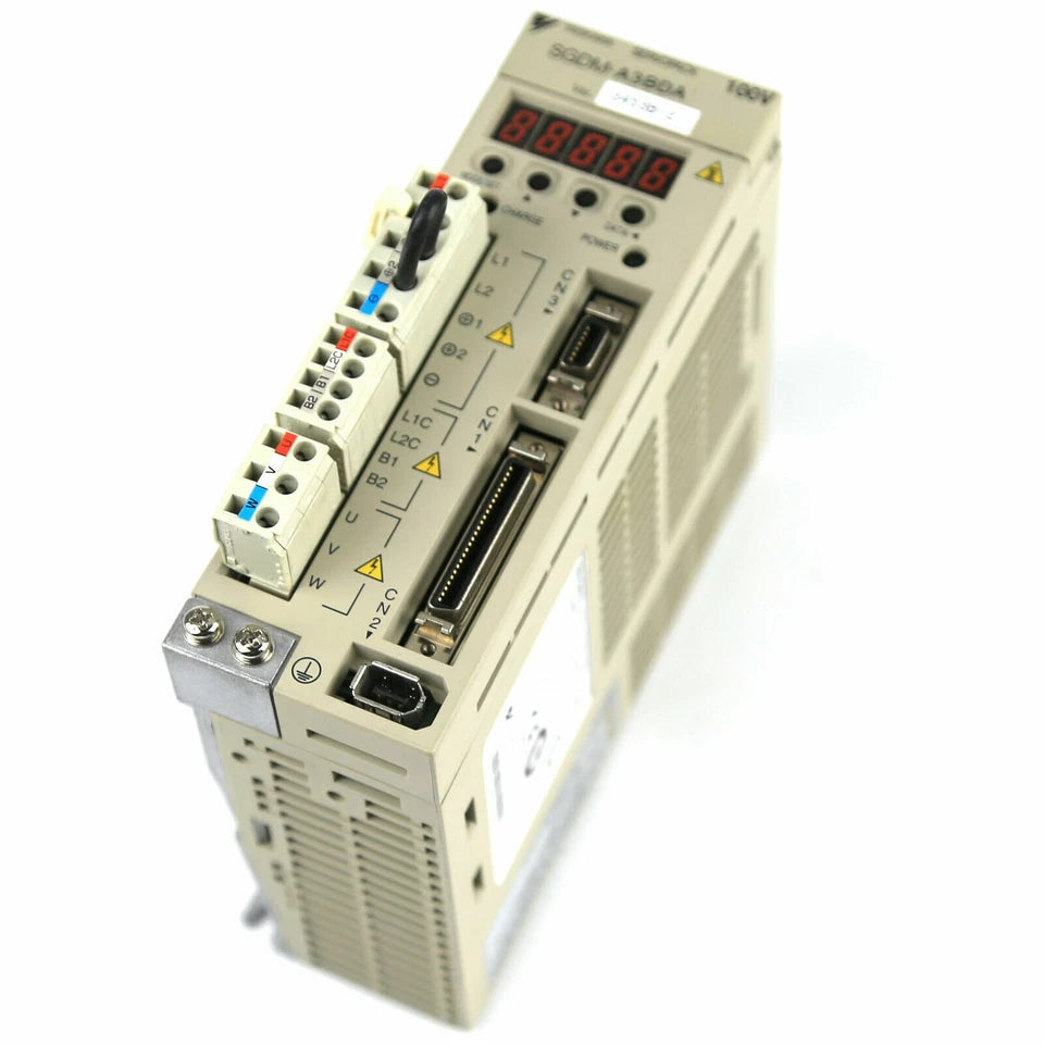Yaskawa SGDM-A3BDA Servo Drive SGDMA3BDA