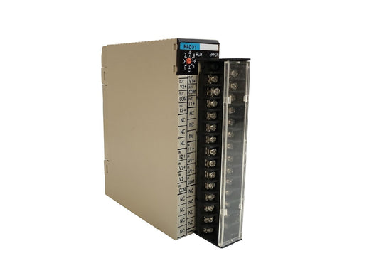 Omron C200H-MAD01 C200HMAD01 A/D D/A Unit