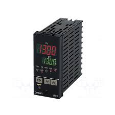 Omron E5EK-AA2-500 Temperature Controller  E5EKAA2500