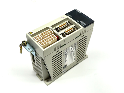 Mitsubishi MR-J2-03A5 PLC Servo Drive AMP 30W 24VDC Input  MRJ203A5
